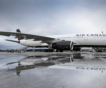 Jet von Air Canada: Alle Mitarbeitenden sollen zwei Sprachen sprechen.