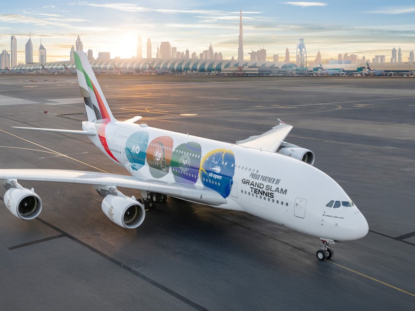 Der Grand Slam-Airbus A380 von EMirates: Jetzt unterwegs.
