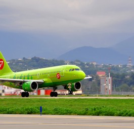 Airbus A319 von S7 Airlines: Landen dürfen nur noch Kapitäne.
