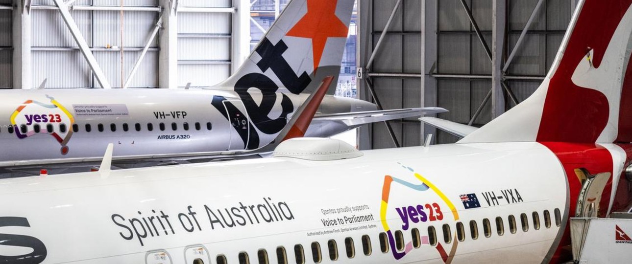 Airbus A320 und Boeing 737 mit Spezialbeklebung. Das Yes von Qantas sorgt für Kritik.