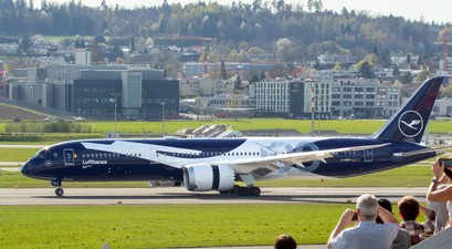 lufthansa boeing 787 9 d abpu zuerich 05