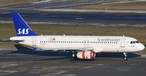 Airbus A321 von SAS: Die Airline muss sparen und nun soll das Kabinenpersonal vermehrt putzen.