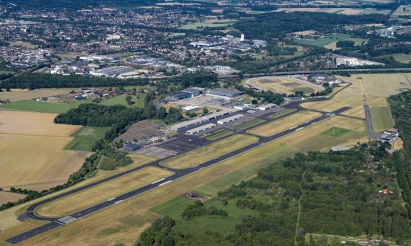 Flughafen Mönchengladbach: Wirkt ruhig - ist aber ganz schön geschäftig.