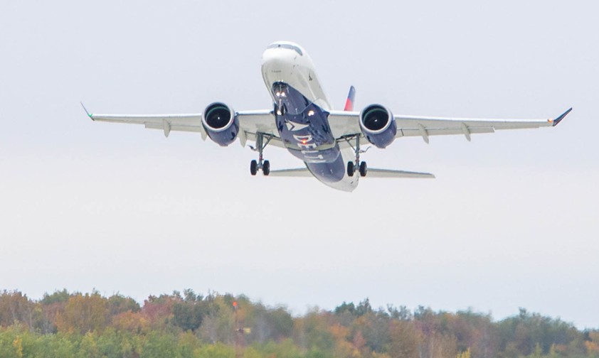 Airbus A220 von Delta: Die Airline fand bisher nur an einer von zwei Stellen Probleme.