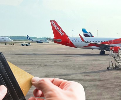 Jets von Low-Cost-Airlines, hier am Flughafen BER: Preise ziehen an.