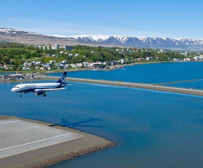 Airbus A319 von Niceair bei der Landung in Akureyri: Keine Ankünfte mehr aus London.