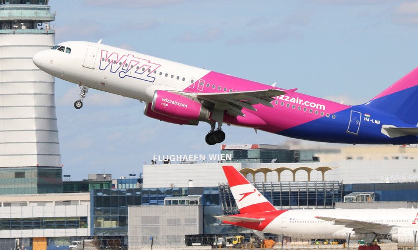 Wizz-Air-Jet beim Start in Wien: Sucht den Erfolg in unterversorgten Märkten.