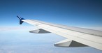 Tragfläche eines Airbus von Hamburg Airways: Die Flieger sind zurück bei der Eigentümerin in Irland.