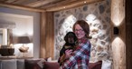 Meike-Cathérine Bambach, Gastgeberin BelArosa Chalet