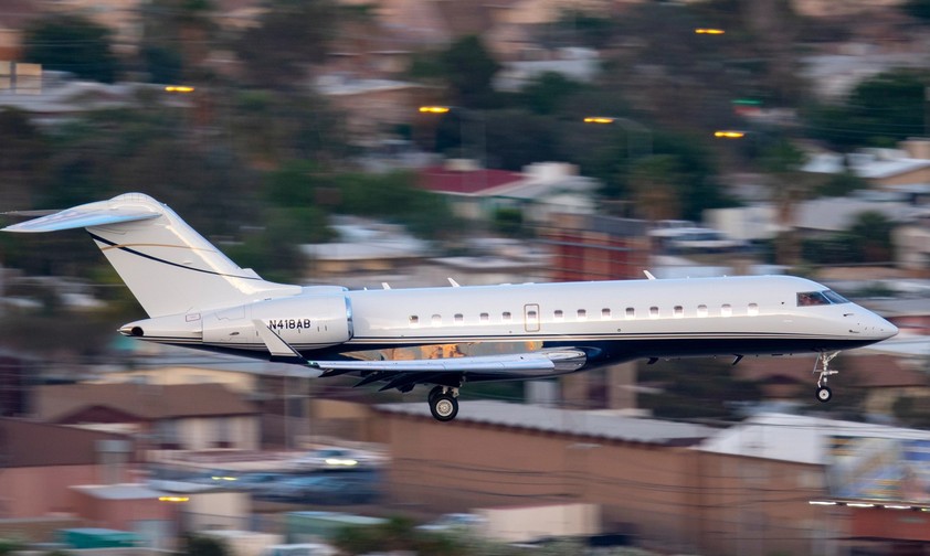 Bombardier Global Express landet in Las Vegas: Businessjet-Anbieter melden einen Nachfrageboom.