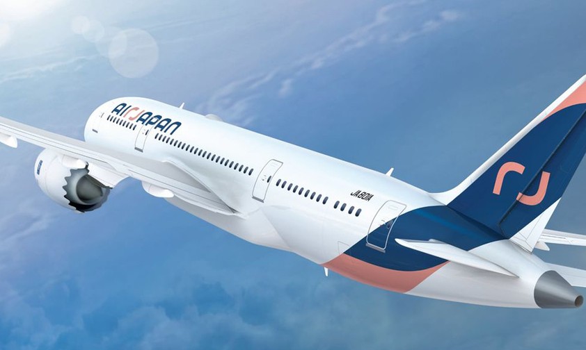 So werden die Flugzeuge von Air Japan aussehen: Die Marke kombiniere die traditionellen japanischen Farben Ai (Indigo) und Akebono (Sonnenaufgang), so ANA.