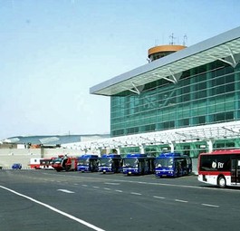 Flughafen Delhi: Massive Teuerung.