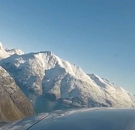 Atemberaubender Flug über Grönland