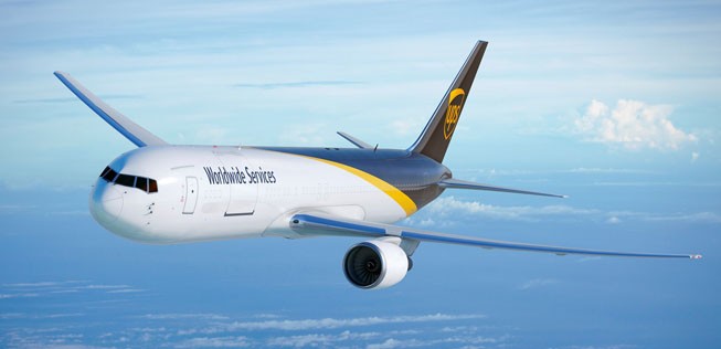 UPS kauft drei zusätzliche Frachter. Boeing baut dazu Passagierversionen der 767 in Frachtmaschinen um, so genannte 767 BCF (Boeing Converted Freighters). (19. Juni 2017)