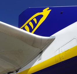 Leitwerk einer Boeing 737 von Ryanair: Wien rückt wieder in den Fokus.