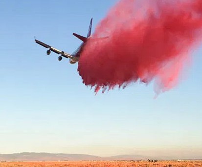 Das größte Löschflugzeug der Welt wird zum Frachter
