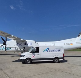 De Havilland Canada Dash 8-400 von Air Uniqon: Die Flüge werden von Avanti Air durchgeführt.