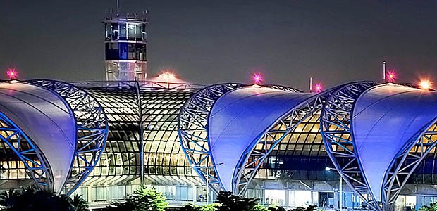 Kontrollturm des Bangkok Suvarnabhumi Airport: Die Kommunikation wäre unterbrochen.