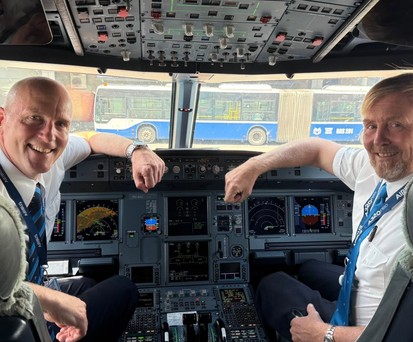König Willem-Alexander im Airbus-Cockpit: Neuer Karriere-Abschnitt.