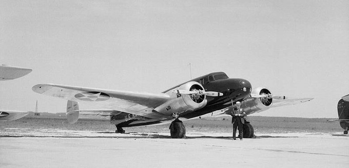 Lockheed Model 10: Zumindest unter Enthusiasten etwas bekannter ist der zweimotorige Tiefdecker aus den Vereinigten Staaten. 1934 geschah der Jungfernflug. Annähernd 150 Exemplare wurden gebaut, die unter anderem flogen bei Delta Air Lines, Pan Am, KLM oder auch Lot.