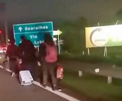 Boeing 787 von United muss umdrehen - wegen Bolsonaro-Niederlage