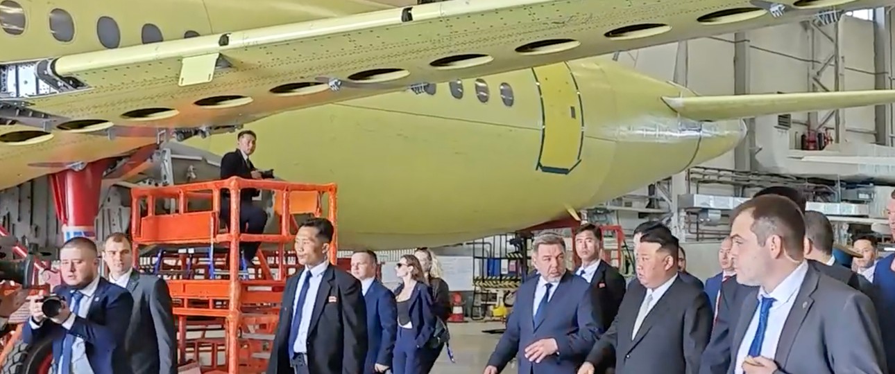 Kim Jong Un in der Fabrik in Komsomolsk am Amur: Interesse an neuen Flugzeuge.