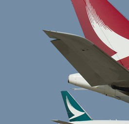 Di Covid-19-Pandemie traf Cathay hart. Dabei wurde die Tochter Cathay Dragon geschlossen.