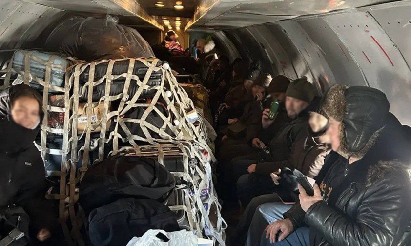 russland iraero antonov an 26 02