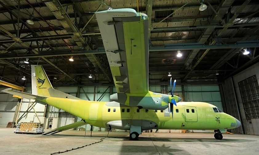 Simorgh: Das Flugzeug soll die Fokker 27 der Luftwaffe ersetzen.