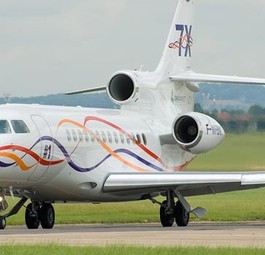 Falcon 7X: Taylor Swift besitzt derzeit eine Falcon 7X.