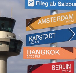 Flughafen Salzburg: Reisende fahren jetzt nach München oder steigen anderswo um.
