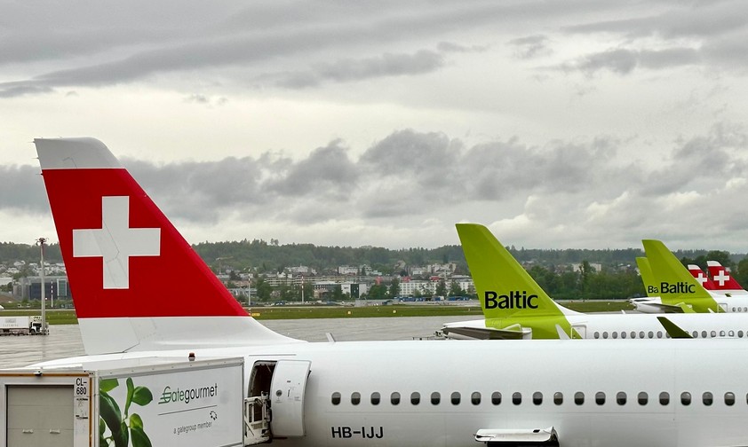 Flugzeuge von Air Baltic und Swiss in Zürich: Künftig wohl seltener gemeinsam zu sehen.