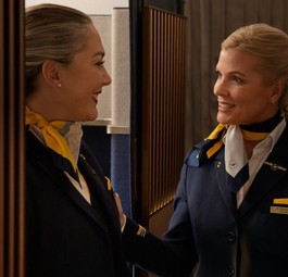 Flugbegleiterinnen von Lufthansa in der Allegris First Class: Bald auch weiter hinten im Flugzeug im Einsatz.