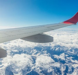 Hoch über den Lüften auch noch was über die Landschaft erfahren: Mit der neuen App «Flyover Country» ist das möglich.