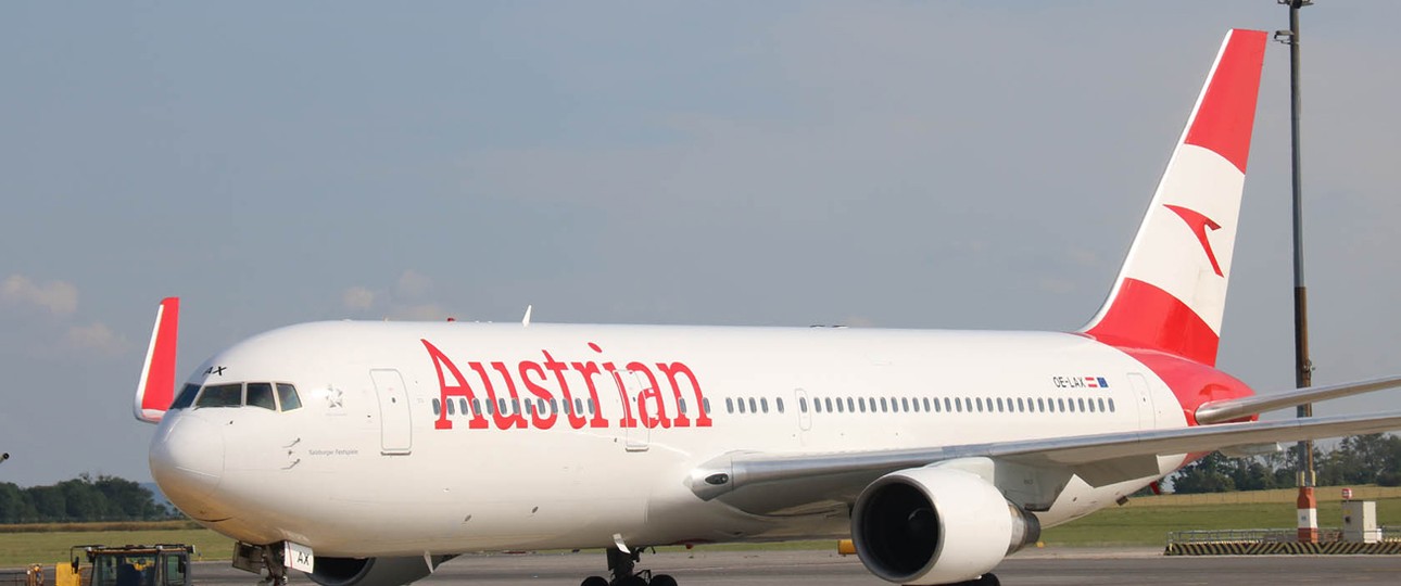 Die Boeing 767 noch in den Farben von Austrian Airlines: Ersatzteilspender.