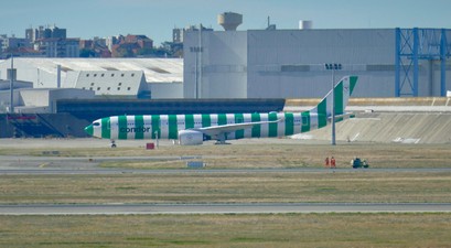 airbus a330 900 neo condor 2143 toulouse