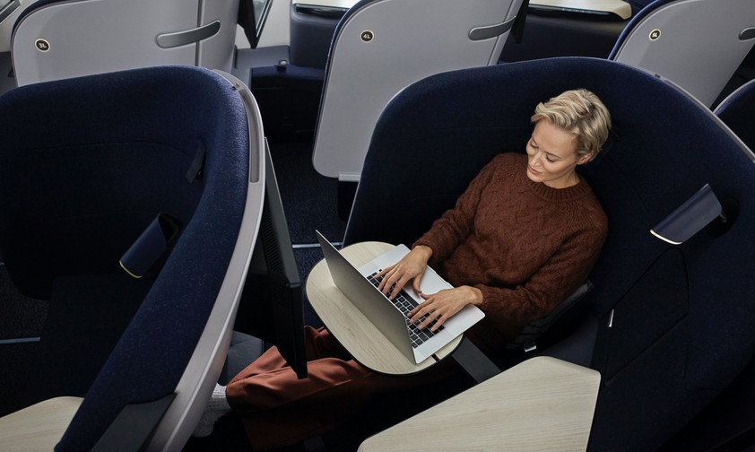 Finnairs neuer Business-Sitz: Er soll sich nicht an Flugzeugsitzen, sondern an Loungemöbeln orientieren.