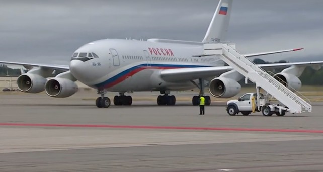 ilyushin il 96 ra 96024 alaska 01