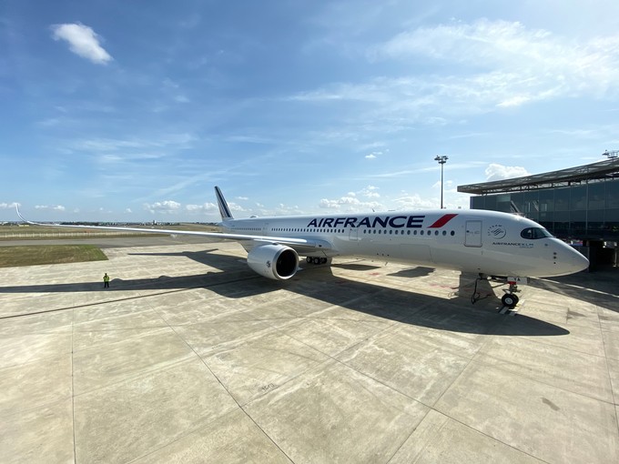 Voilà: Der erste Airbus A350 von Air France.