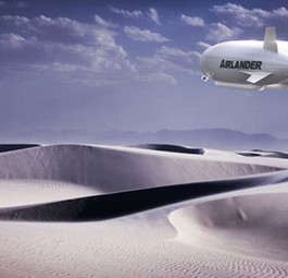Einen Rekord hat der Airlander auf sicher: Er ist das längste Fluggerät der Welt. 92 Meter ist er lang und damit acht Meter länger als der Transporter Antonow An-225.