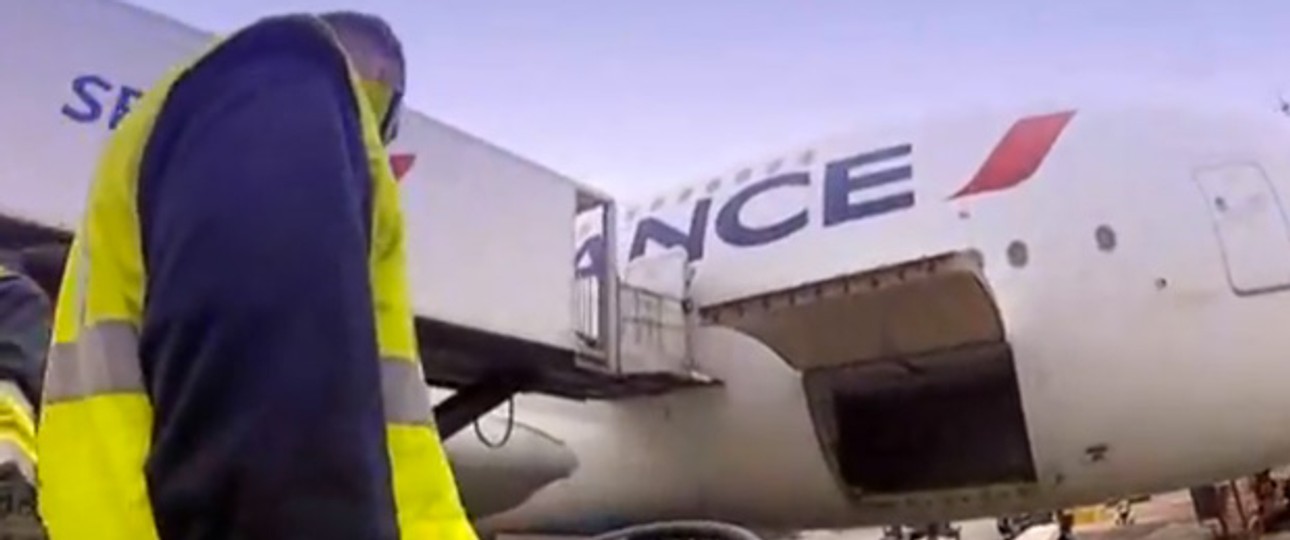 Beladung des A380: So einiges geht an Bord