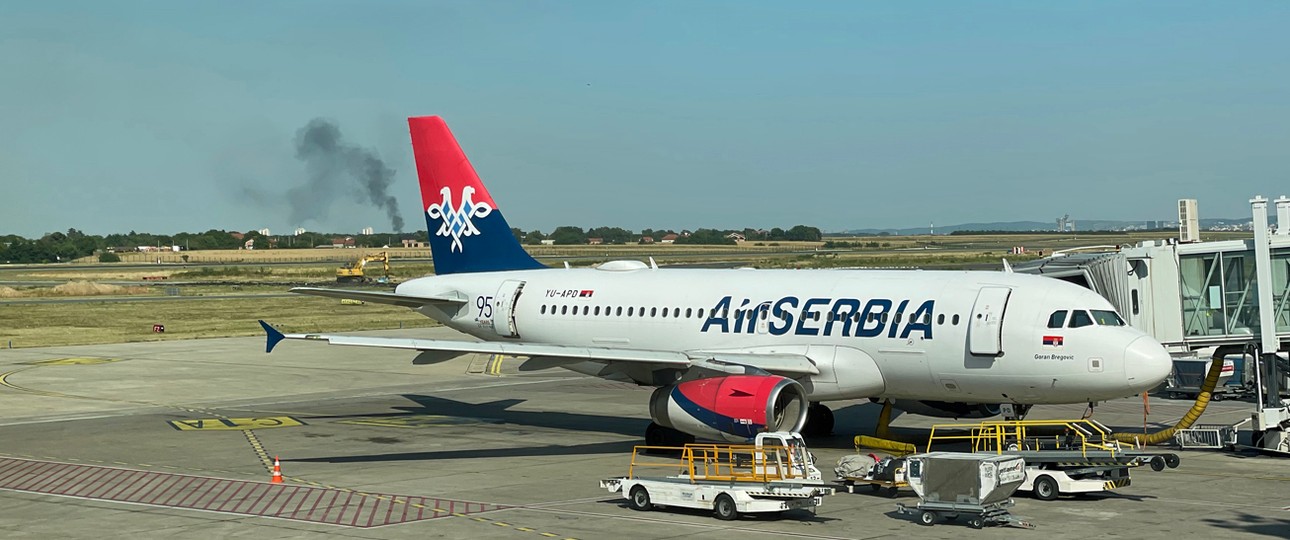 Airbus A319 von Air Serbia in Belgrad: Qatar Airways soll strategischer Partner werden.