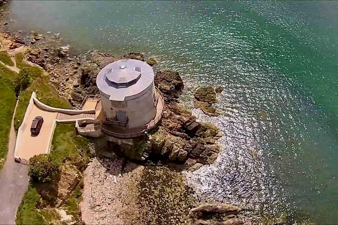 Der Martello Tower eignet sich ideal für ruhesuchende Paare und Familien