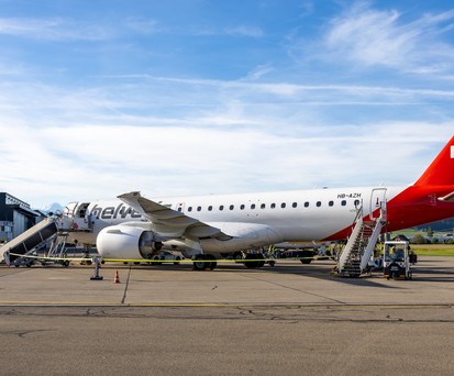 Helvetic Embraer E190-E2 in Bern