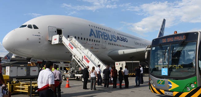 Airbus A380 für einen Test zu Gast in São Paulo Guarulhos: Bald ein ganz normaler Anblick.