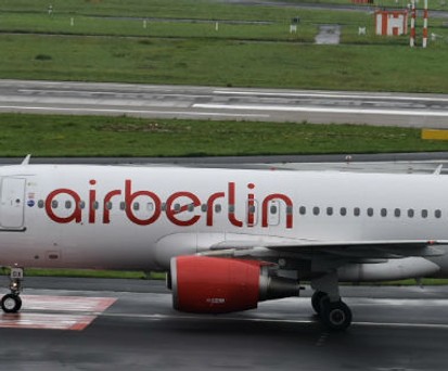 D-ABDX: Der A320 bleibt vorerst in Island.
