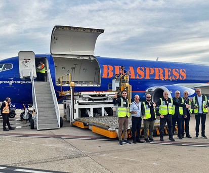 Team von Braspress Air Cargo: Die neue Airline hat ihren Erstflug absolviert.
