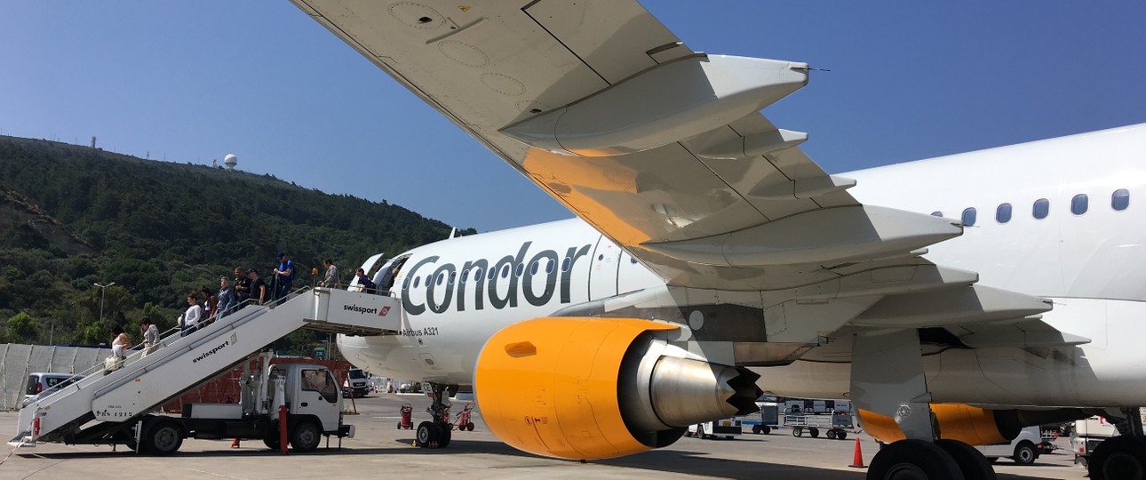 Flieger von Condor: Ein Kredit half der Airline durch den Winter.