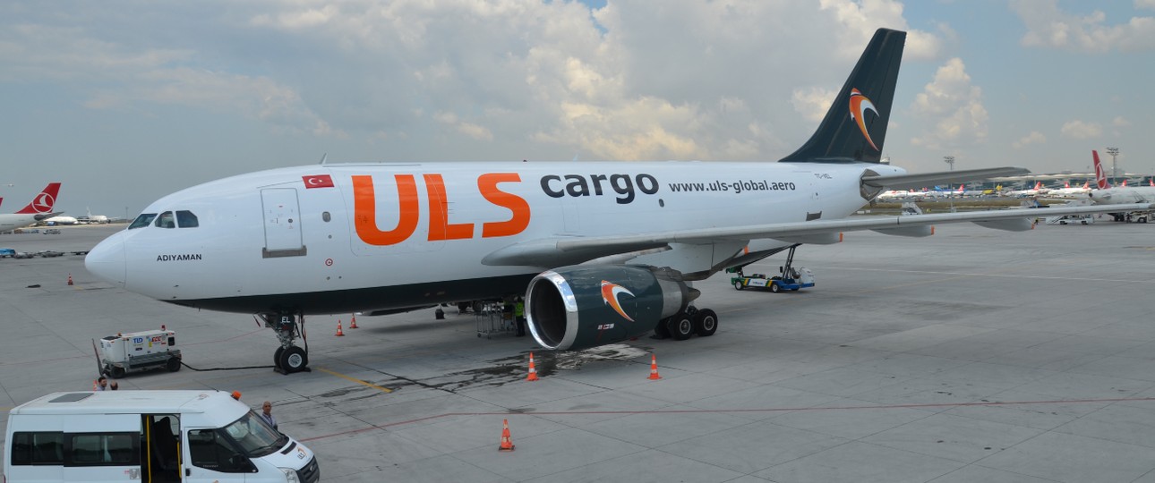 Airbus A310-300 von ULS Cargo: Auch Passagiere will die Airline bald befördern.