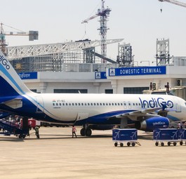 Indigo-Flugzeug in Kolkata: Die Airline hat Lust auf mehr.